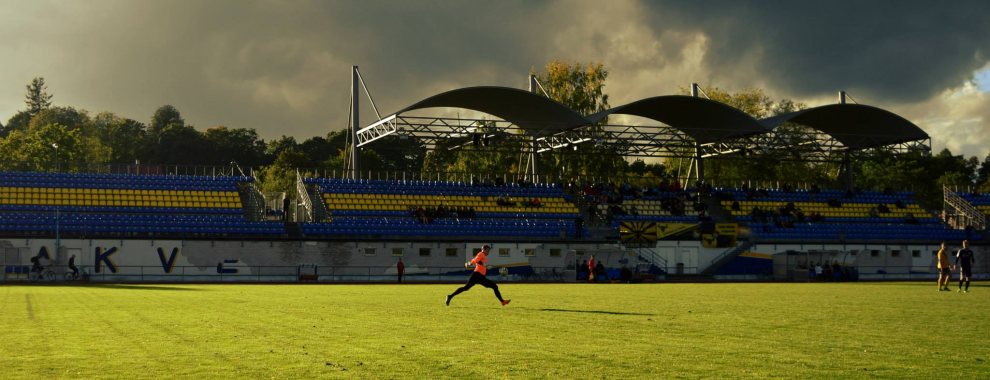 Esiliiga 30. voor: Valus kaotus Kalju II-le