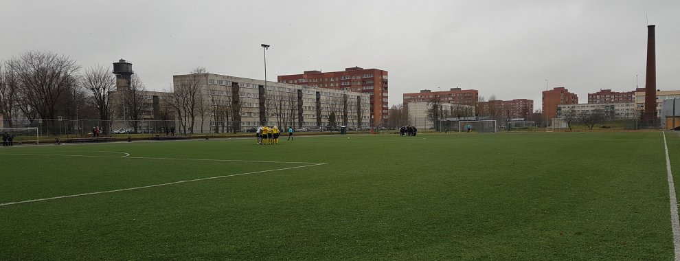 Tarvas napsas koha üleminekumängudel